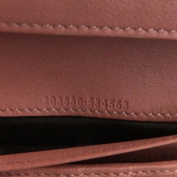 Beautiful vintage Gucci GG long wallet with heart logo Snap issue - Picture 10 of 15